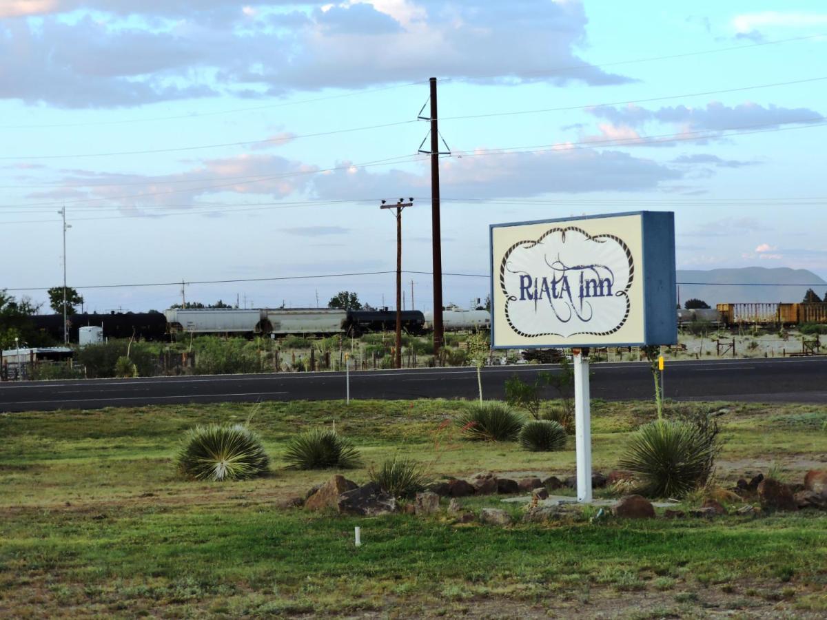 Riata Inn - Marfa Exterior photo